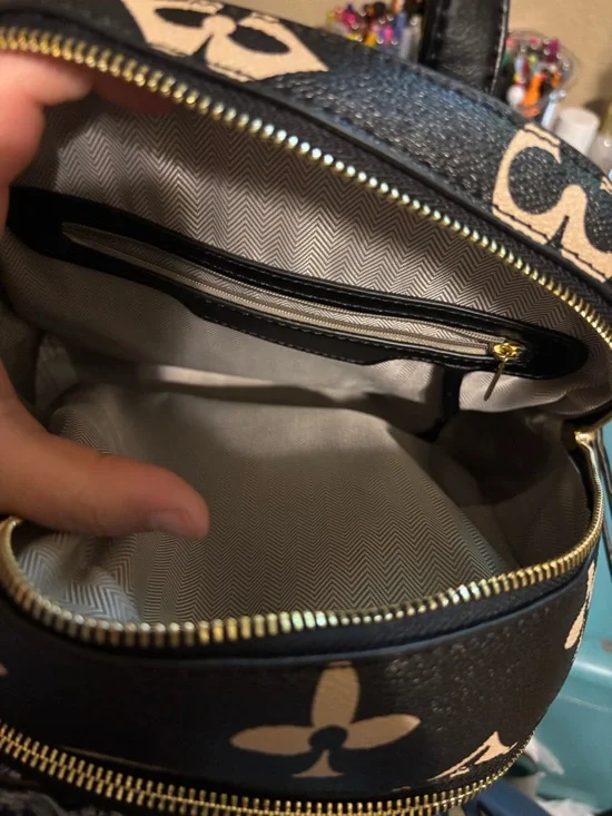 Backpack/Wallet Combo - Picture 8 of 11